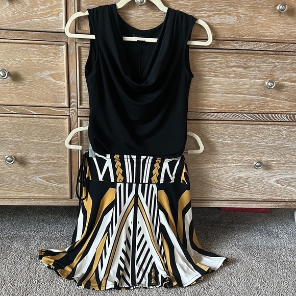 Eva Varro Swing Skirt - Picture 8 of 8